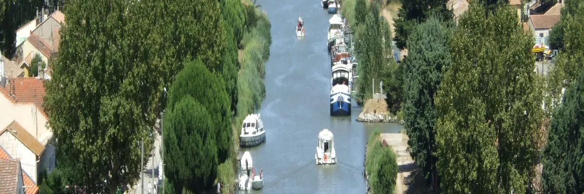 Image Installateur borne de recharge Aigues-Mortes