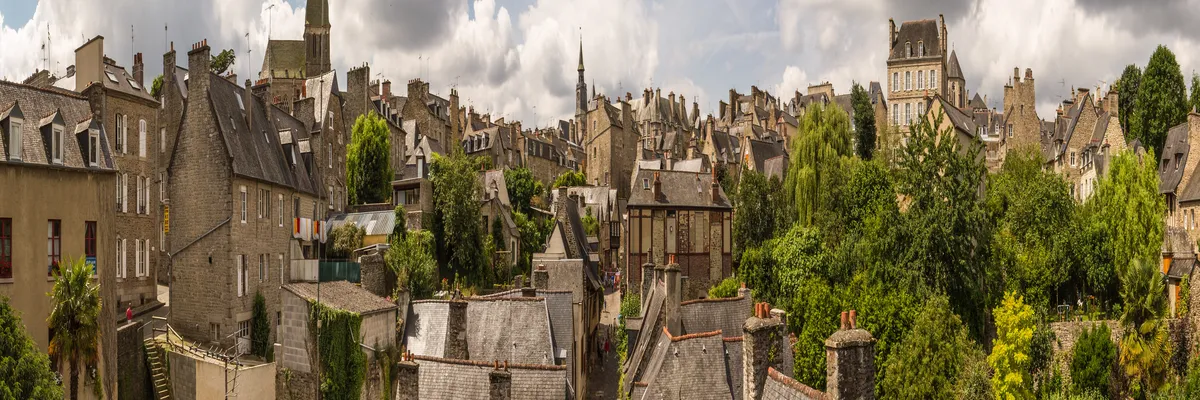 Image Installateur borne de recharge Dinan