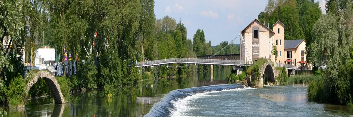 Image Installateur borne de recharge Dole