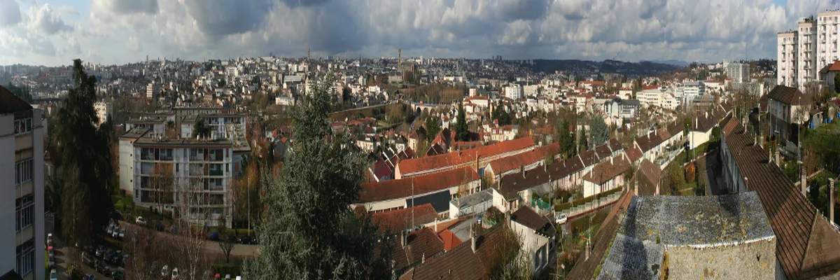 Image Installateur borne de recharge Limoges