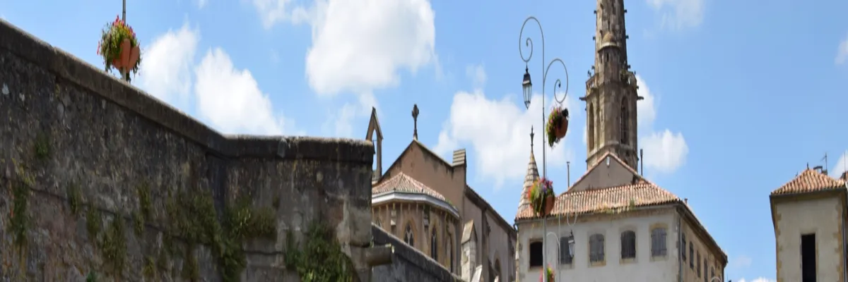 Image Installateur borne de recharge Limoux