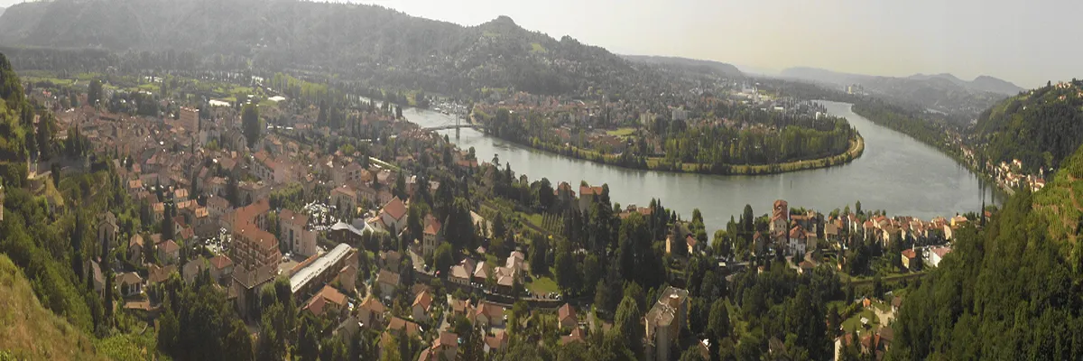 image-installateur-borne-de-recharge-rhone.webp Image Installateur borne de recharge Rhône