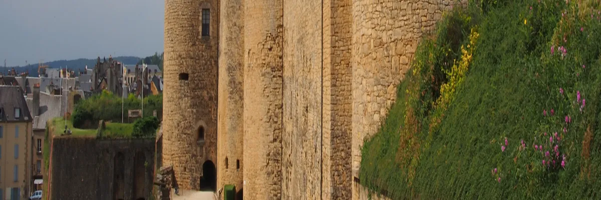 Image Installateur borne de recharge Sedan