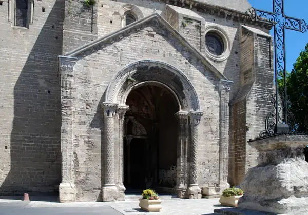 Borne de Recharge EV Installateur borne de recharge Le Thor