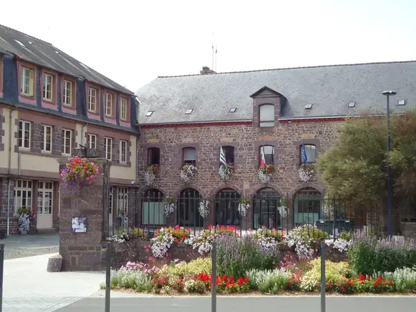 Borne de Recharge EV Installateur borne de recharge Montfort-sur-Meu