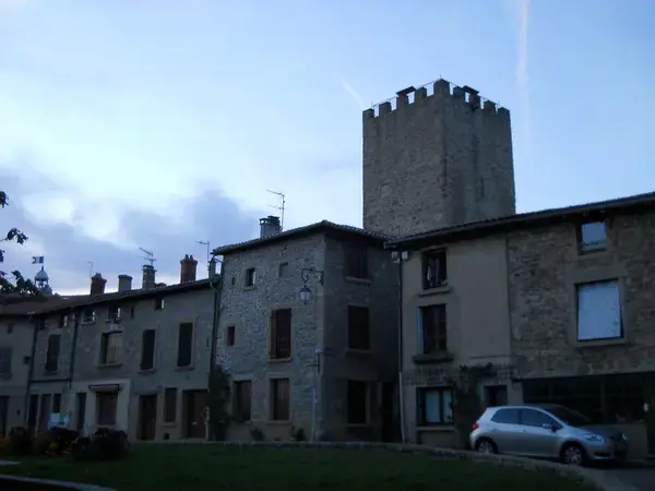 Borne de Recharge EV Installateur borne de recharge Mornant