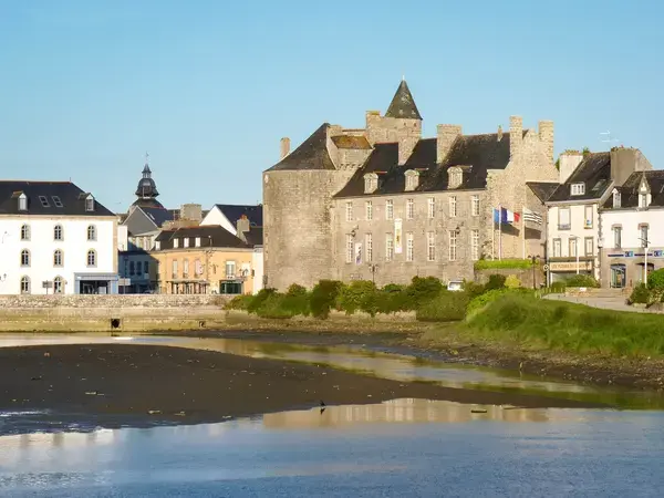 Borne de Recharge EV Installateur borne de recharge Pont-l'Abbé